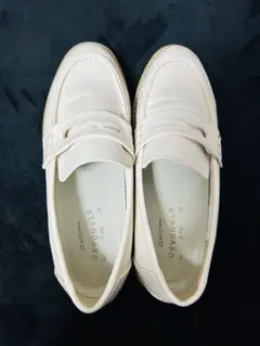 my STANDARD ホワイト ローファー 白色