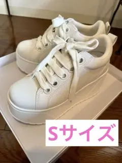 【新品未使用】鈴木亜美さんスニーカー第二弾 ホワイトMサイズ 2025年最新】鈴木亜美 sの人気アイテム - メルカリ