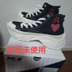 新品未使用　MLBkorea　ニューヨークヤンキース　厚底スニーカー　25cm