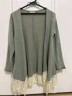 axes femme グリーン レース付きカーディガン