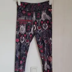 jala clothing　ヨガレギンス