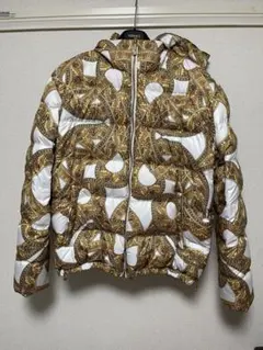 船がすき様専用のversace ダウンジャケットのサムネイル