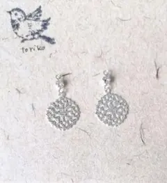 テクスチャーラウンドピアス シルバー・ゴールド