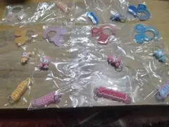 TWICE LOVELYS　アクリルカラビナフロッキーマスコット