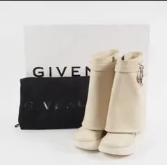 GIVENCHY シャークロック アンクルブーツのサムネイル