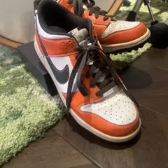 NIKE スニーカー オレンジ×ホワイト