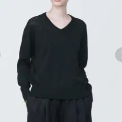 【無印良品】ＵＶカットヘンプ混Ｖネックセーター　Ｌ