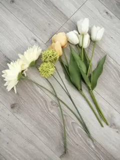 ¥4,000 【3COINS】 造花 24本セット 3COINS(スリーコインズ) フラワー/グリーンの商品一覧 | PAL