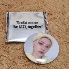 フィリックス StrayKids 缶バッチ EXHIBITION 展覧会