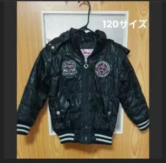 120サイズ　ダウン風アウター　黒　ハート　可愛い　カッコいい