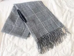 チェック柄フリンジマフラー　ストール　グローバルワーク