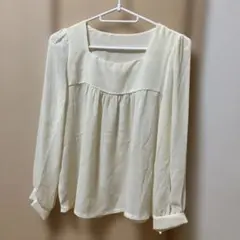 シャツ、ブラウス