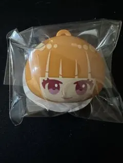 オレンジ色のキャラクターキーホルダーえとさん