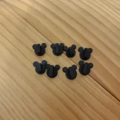 匿名配送　ディズニー公式 ピンバッジ 留め具８個　ミッキーシェイプ