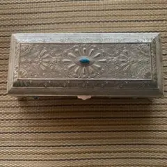 ヴィンテージ装飾ボックス ターコイズ付き