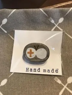 ハンドメイド ブローチ