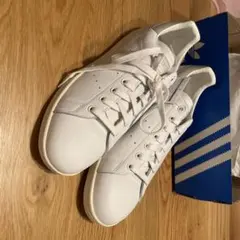 adidas Stan Smith ホワイト
