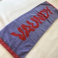 【超美品】Vaundy 2026 ロゴタオル バイオレット × 赤　バウンディのサムネイル
