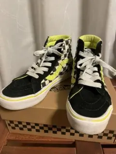 Item thumbnail for item 33d70a0b-342a-4455-81ab-32397b8233d3