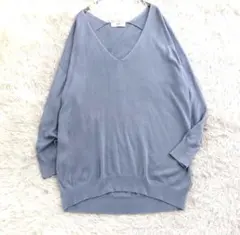 【美品】スローブイエナ Vネックニット　ブルー　ゆったり　春セーター 薄手