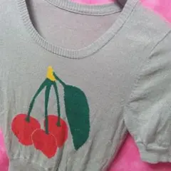 ☘️98点Mサイズ【限定♥】レトロ　さくらんぼ　チェリー半袖ニットカットソー　緑