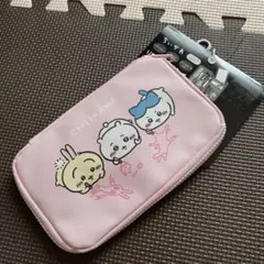 ちいかわマルチポーチのサムネイル