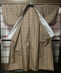 紬 着物 格子文様 ベージュ系　1409