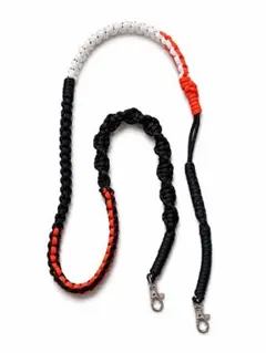 パラコード スマホショルダーハンドメイド ブラック×ホワイト×レッド