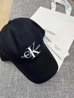 Calvin Klein(カルバンクライン)グク、ジェニ着用　ロゴ　キャップ
