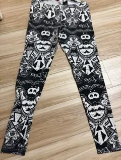 H&M DIVIDED 総柄 レギンス スパッツ Sサイズのサムネイル
