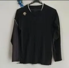 デサント　バレーボールシャツ　メンズＳサイズ長袖　ブラック