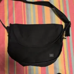 PORTER　ショルダーバッグ　黒色
