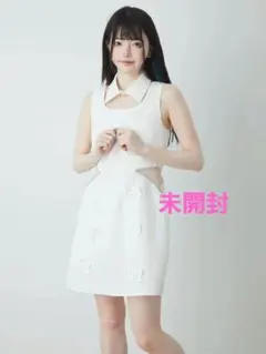 【新品未使用】アンクルージュ　ウエストチュールお姉さんノースリワンピース