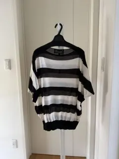 ボーダー 半袖 ニット ブラックとホワイト ストライプ サマーニット ドルマン袖