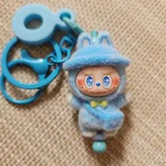 ラブブ　Labubu キーホルダー