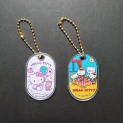 ハローキティ　アクリルキーホルダー　2種セット　シークレット入りのサムネイル