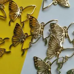 Item thumbnail for item 108d7029-810c-4cc4-825e-cd0101adc6f3