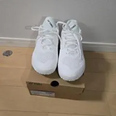 YONEX テニスシューズ ホワイト