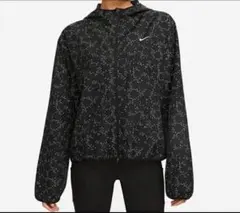 ナイキ 星柄　パーカー　韓国ファッション　ナイトラン　ジョギング　マラソン