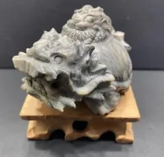 ロングイ 龍亀 「背中に龍」