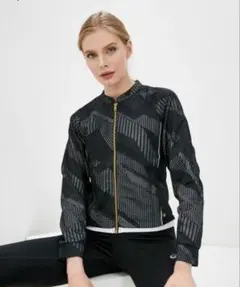 asics メッシュパターン ジップアップジャケット　レディース　Sサイズ