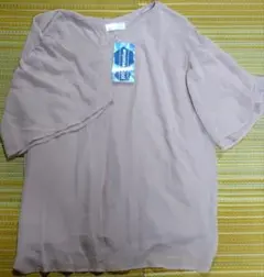 【新品・タグ付】インナー付き ブラウス Lサイズのサムネイル