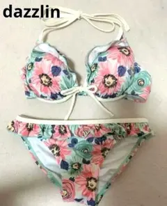 ダズリン　dazzlin　花柄　フリル付きビキニ　水着のサムネイル