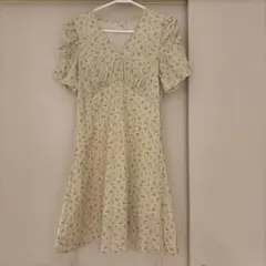 Sweemy closet 花柄 パフスリーブ ワンピース