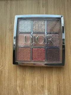 Item thumbnail for item 33ea936e-c0c4-44ec-908f-0e47b332bbb7