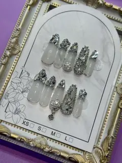 クリスタル装飾付きネイルチップ 10本セット