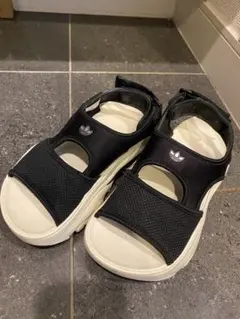 adidas スポーツサンダル ブラック