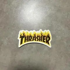 THRASHER ステッカー 約7cm x 3.5cm