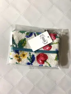 ⭐︎新品未使用⭐︎FEILERスウィングチェリーティッシュポーチ