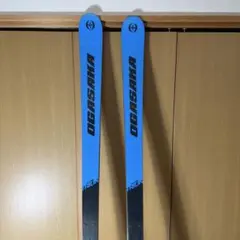 Item thumbnail for item e1259f8b-6c2c-4089-a38f-19c3d7e4a463